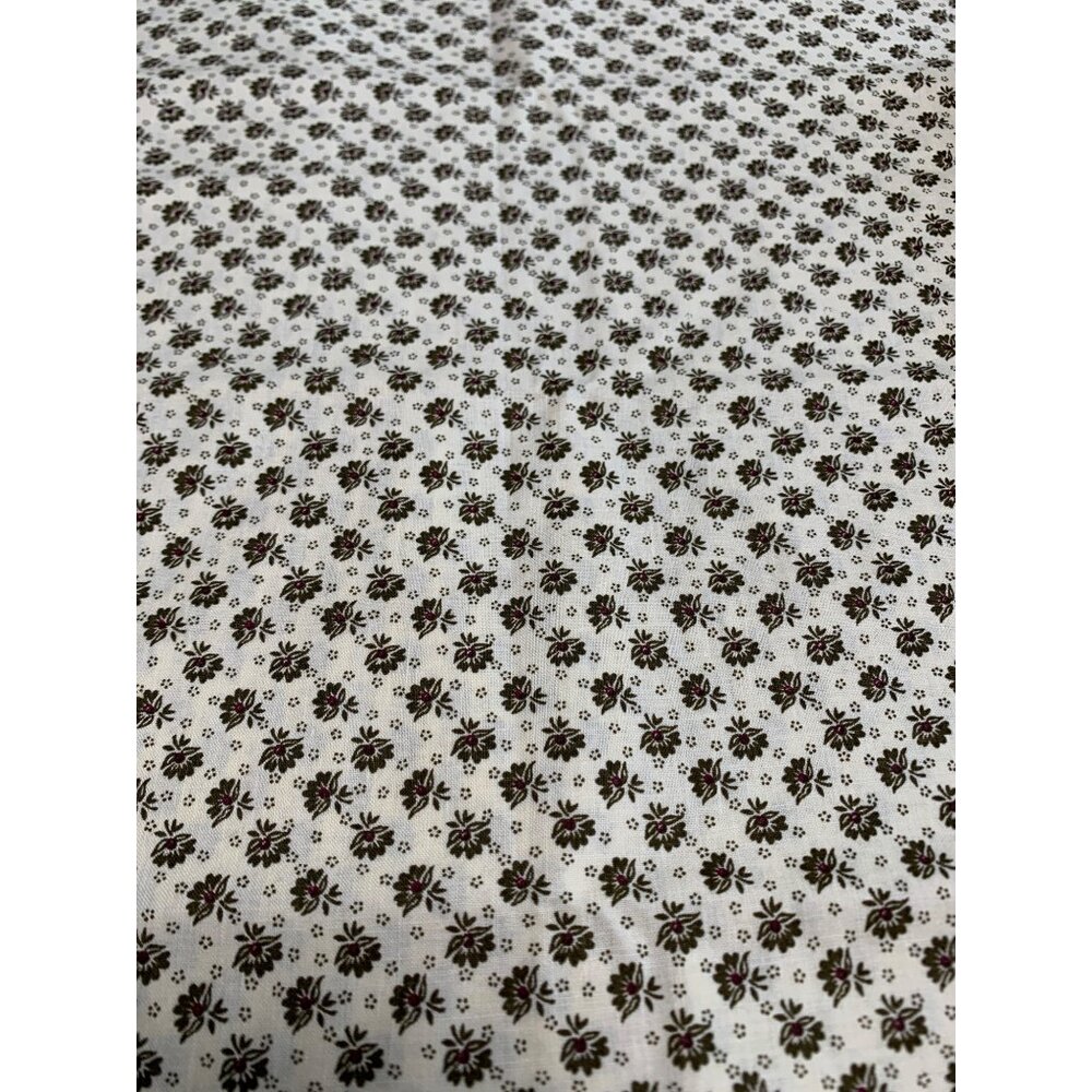 Vintage Floral Pattern Cotton Fabric 1/2 Yard 44" Wide Quilting